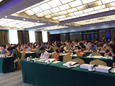 我司應邀參加2015年山東省暖通空調制冷熱動(dòng)學(xué)術(shù)年會(huì )