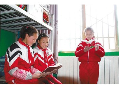 科靈節能公司援建的清潔能源熱電聯(lián)供項目 為藏區孩子送去溫暖
